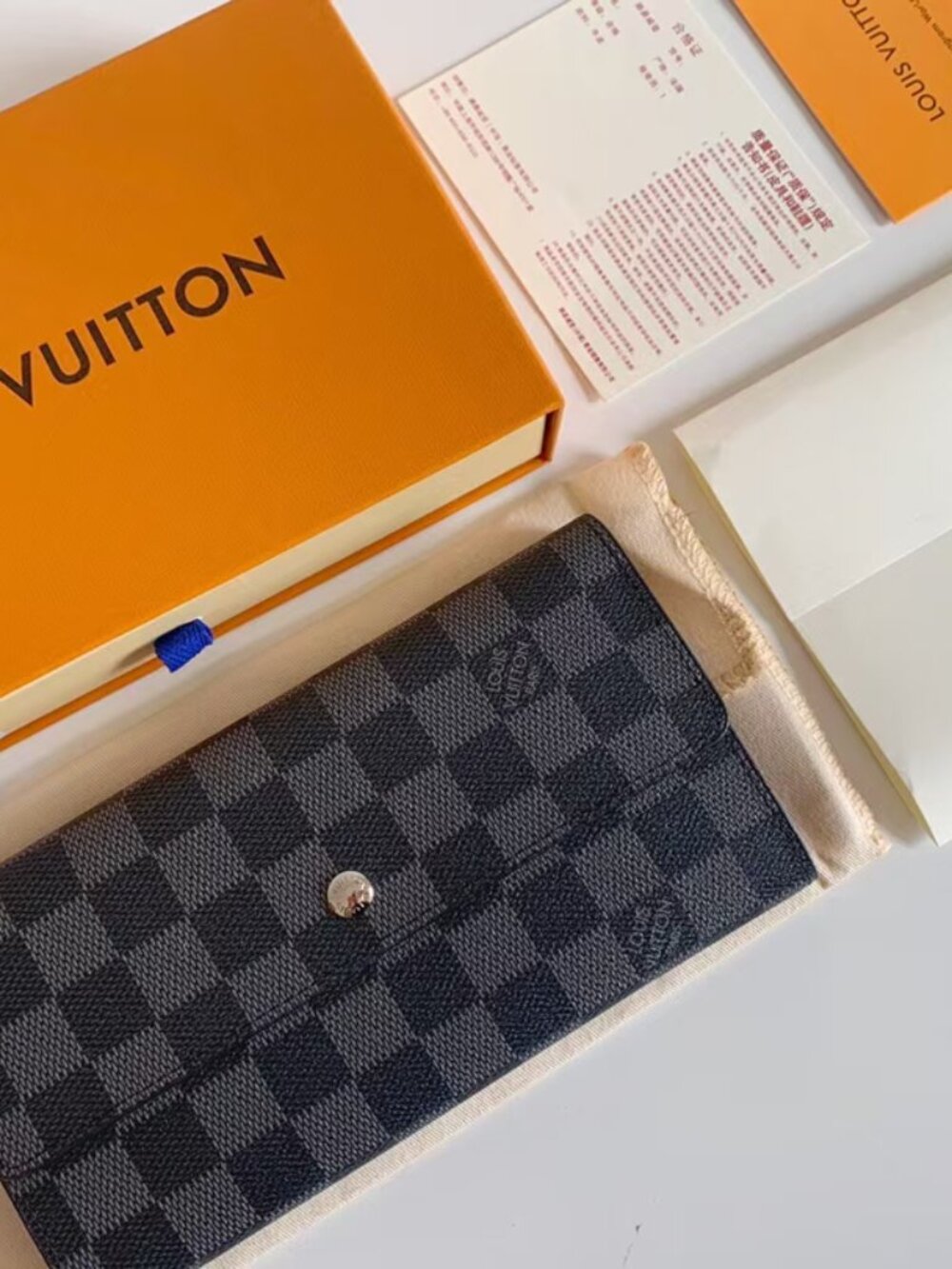Louis Vuitton Sarah Wallet Damier Graphite Canvas